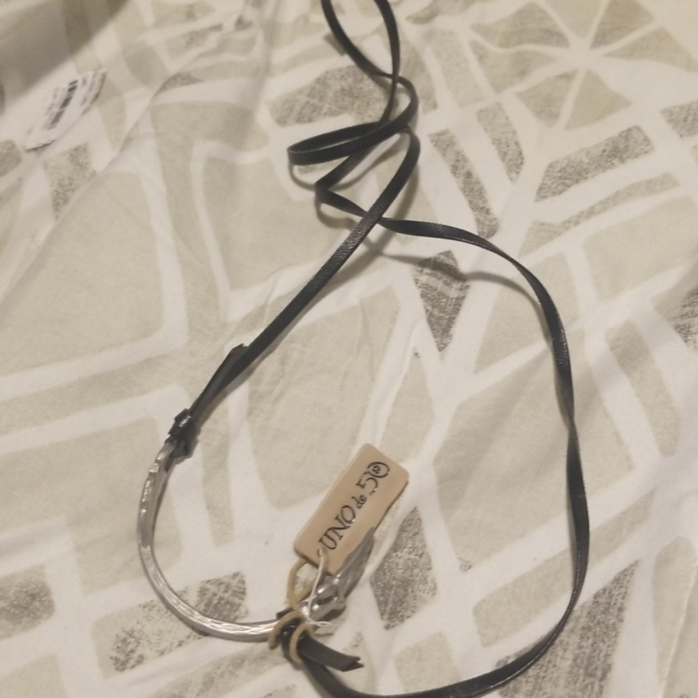 Uno De 50 necklace